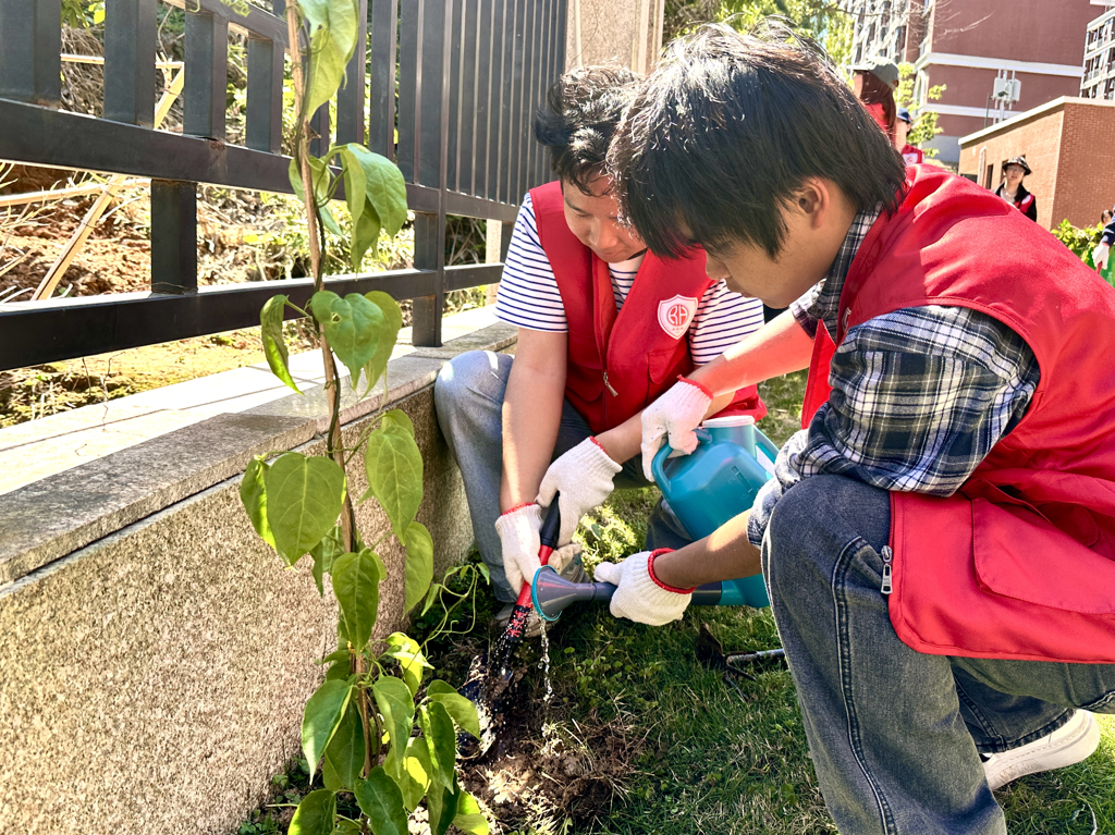 新闻稿照片4.png 新闻稿照片4.png